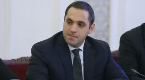 Караниколов: Бизнесът отказва поръчки, защото няма кой да работи