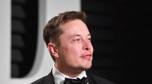Мъск избегна въпроси за колосалната загуба на Tesla с обяснението, че са "скучни"