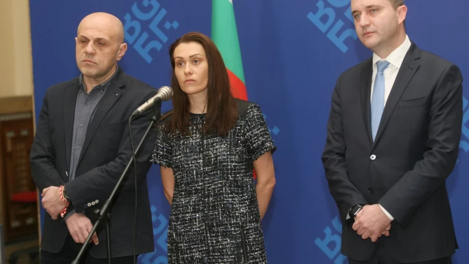 Дончев: Рано е да се каже дали държавата ще участва в сделката с ЧЕЗ