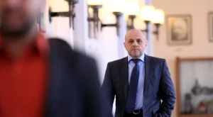 Дончев за срива на Търговския регистър: Някой не си е свършил работата