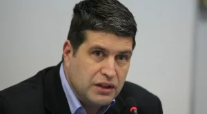 НАП: Не сме отписали трудно събираемите данъци