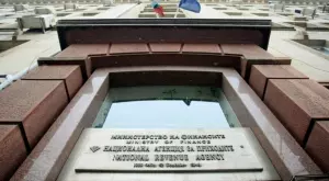 194 000 дружества и еднолични търговци обявиха доходите си пред НАП повече от месец преди крайния срок