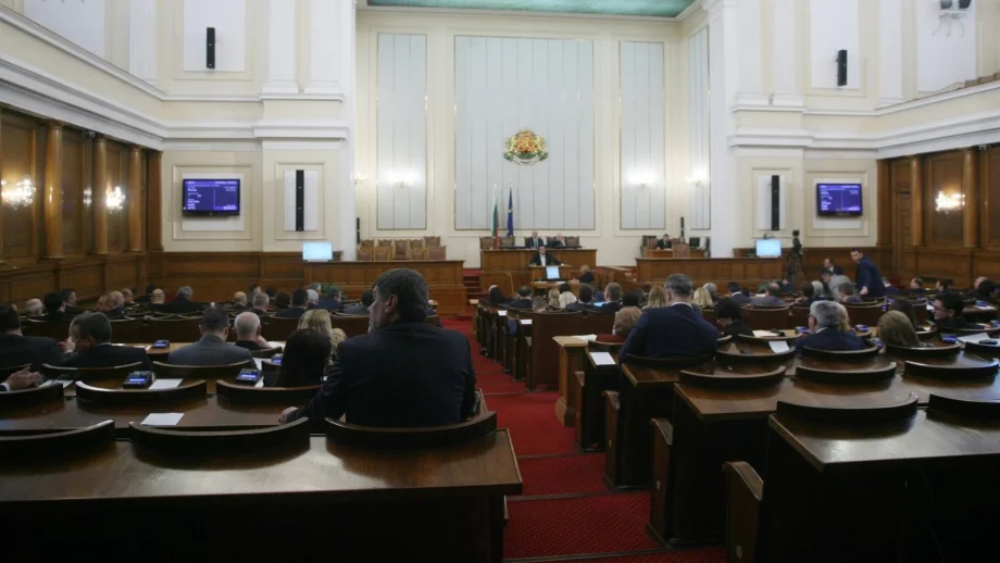 Забраниха шума на открито от 14.00 до 16.00 ч. и от 23.00 ч. до 8.00 ч.