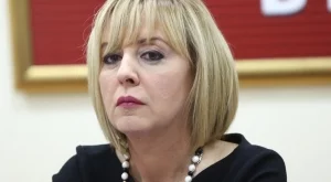 Манолова нападна КЕВР за тока и парното, но и посочи законови проблеми