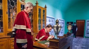 Председателят на "Булстрад Виена Иншурънс Груп - България" Петер Хьофингер получи звание "Доктор Хонорис кауза"