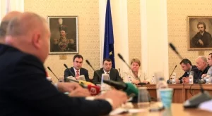 Комисията за ЧЕЗ прие доклада за дейността си, но с особено мнение 