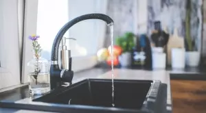 Създадоха катализатор за мигновена дезинфекция на водата 