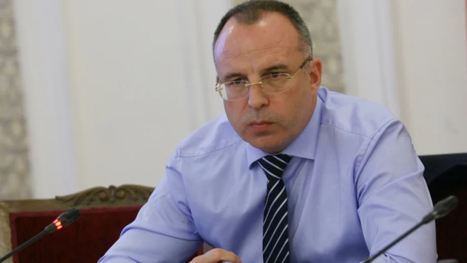 Застраховката "Автокаско" ще поскъпне заради защитата от градушки
