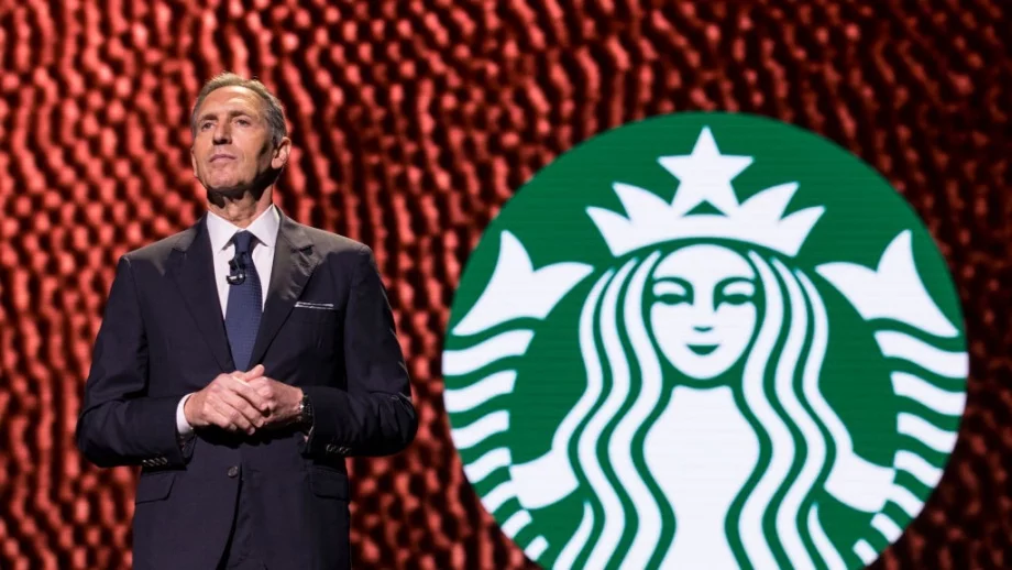 Бившият шеф на Starbucks сериозно обмисля да се кандидатира за президент