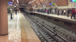 Кога количеството вода в метрото става опасно? (ВИДЕО)