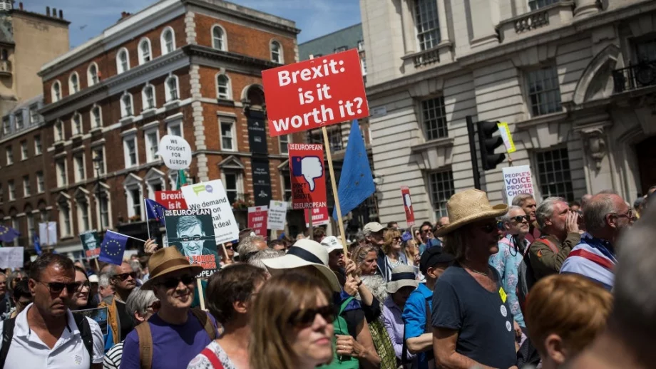 Искат ли наистина британците втори референдум за Brexit?
