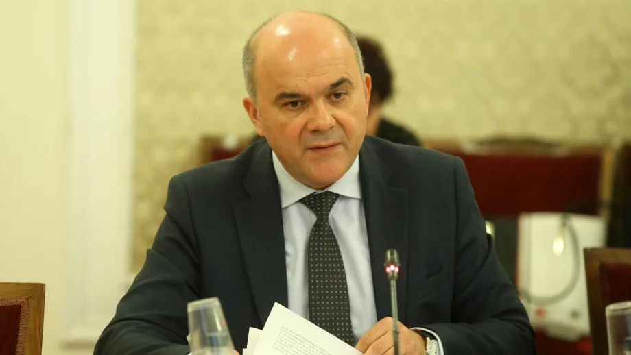 ГЕРБ предложи Бисер Петков да ръководи съвета за хората с увреждания