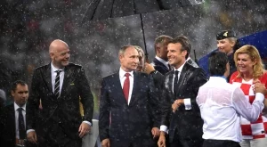 Рейтингът на Путин падна рязко въпреки успешно проведеното Световно