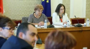 Бюджетната комисия одобри акциза на бездимните цигари и на второ четене