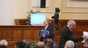 Петков: Искания на майките на деца с увреждания граничат с анархизъм