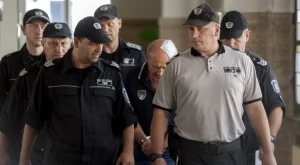 Отмениха домашния арест на шофьора катастрофиралия автобус край Своге