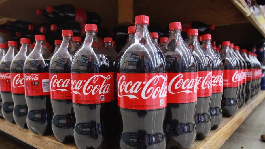 Coca-Cola купува кафе веригата Costa 