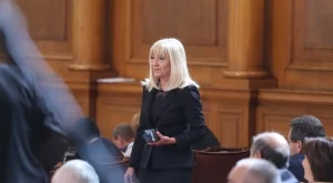 Аврамова за Нанков: Личната вина е нещо различно от политическата отговорност