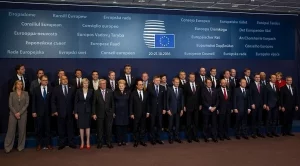 Преговарящите за Brexit, укротете драмата!