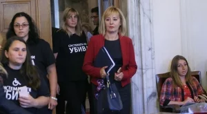 Манолова: Подписът на Горанов е гаранция за промените в закона за хората с увреждания