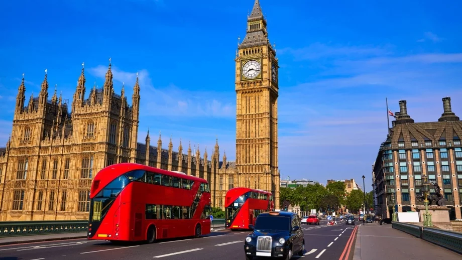 Отлагат Brexit с две години?