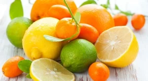 Търговци боядисват цитрусовите плодове, за да изглеждат зрели