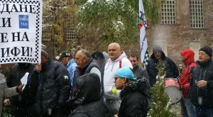 Таксиметровият протест не цели да разреши проблемите на водачите, смятат от СОС