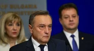 Тол полицията щяла да ни учи как и откъде да купуваме винетки