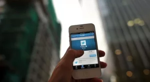 Пост на японски милиардер стана най-споделяният в Twitter 