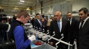 Коалицията работи прекрасно, заяви Борисов