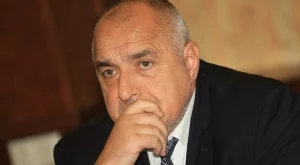 Борисов към търговците на горива: Привеждайте бизнеса в бяло, иначе - арести