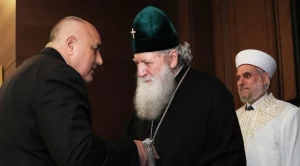 Борисов: За вероизповеданията трябва да плаща българската държава, не други страни