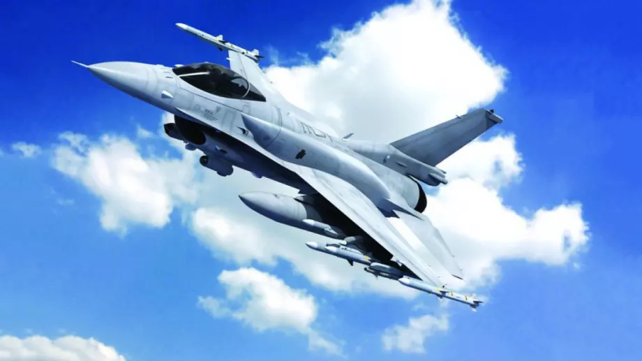 Завършваме 2019 година с дефицит заради сделката за F-16