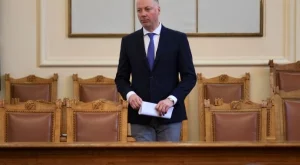 Желязков: Билети за БДЖ ще могат да се купуват онлайн и в самите влакове
