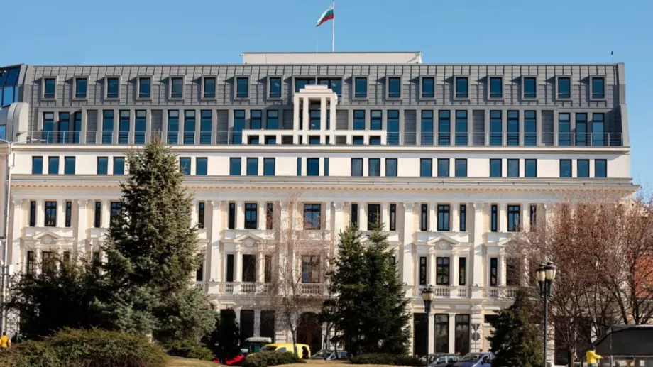 Fitch потвърди дългосрочния рейтинг на ББР - "BBB" с положителна перспектива