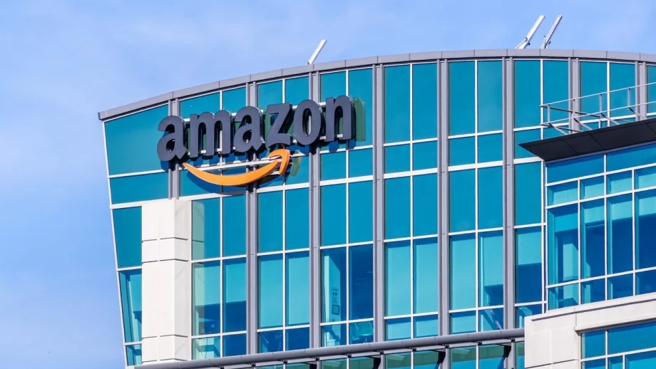 Министърът на финансите на САЩ: Amazon унищожи търговията на дребно