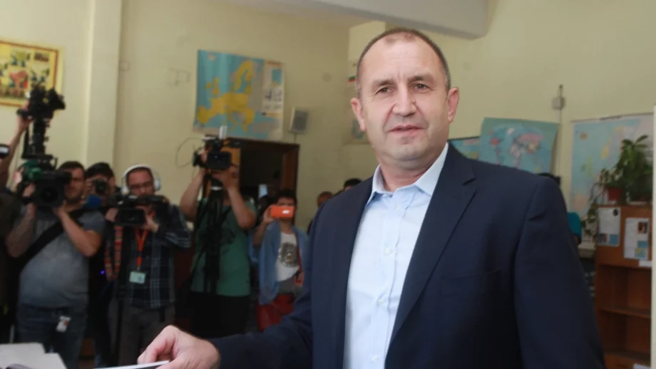 Радев: Ниската избирателна активност е шамар за политиците