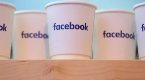 Ето как да разберете кой ви следва във Facebook