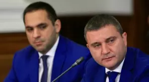 Държавата ще плаща на засегнатите от извънредните мерки