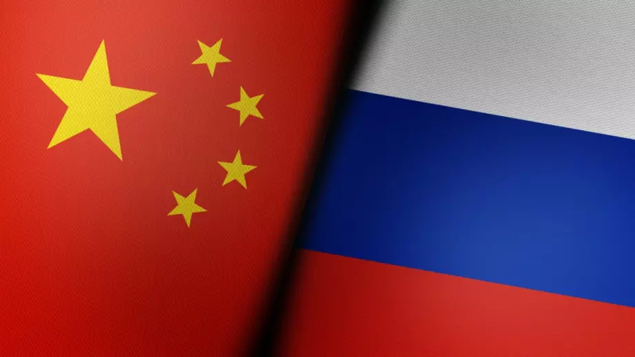 Русия и Китай се готвят да напуснат световната платежна система