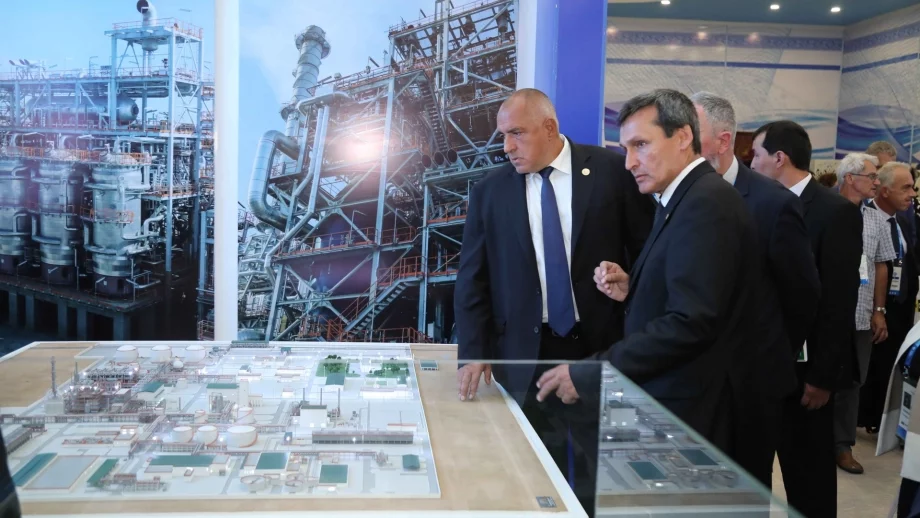 Експерти не виждат скоро да има газ от Туркменистан в България