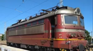 Сливат пътническите и товарни превози в Национална компания БДЖ