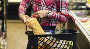 Инфлацията изяжда заплати, пенсии и спестявания