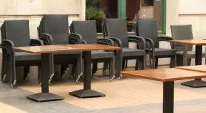 Коронавирусът опразни заведенията