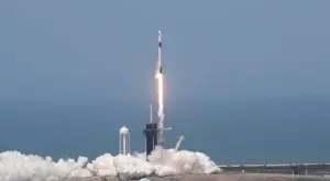 SpaceX изстреля ракета с 60 микросателита