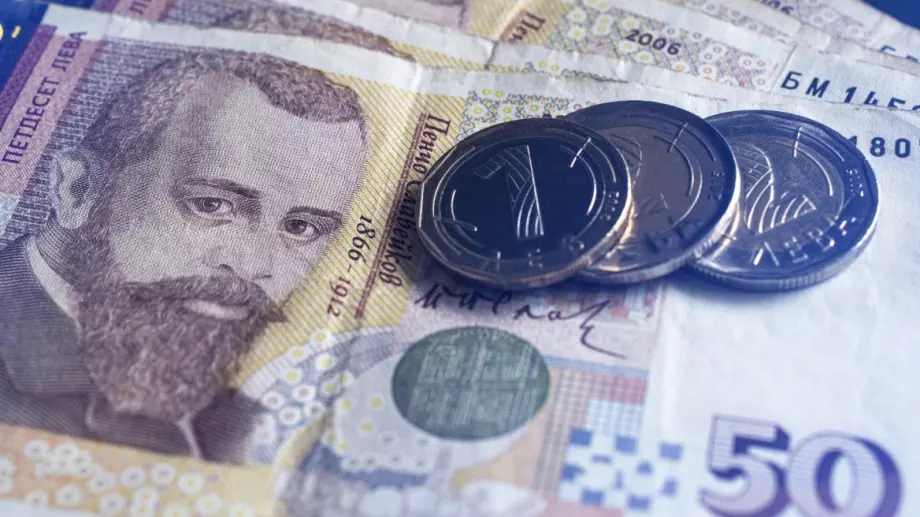 Българският лев става на 140 години