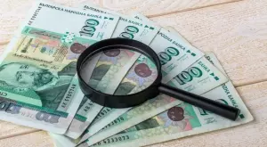 Повече пари за безработни и майки, по-големи пенсии, по-щедри ваучери за храна - какво предвижда Бюджет 2022