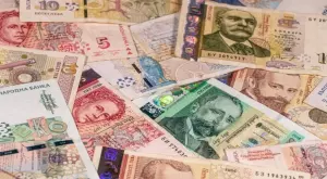 Българите вземат 400 лв. по-малко от нужното за издръжка