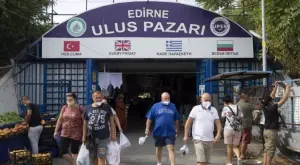 Ще върнат ли по-евтини PCR тестове българите и гърците в Одрин?