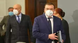 Властта реши: България влиза в трети локдаун